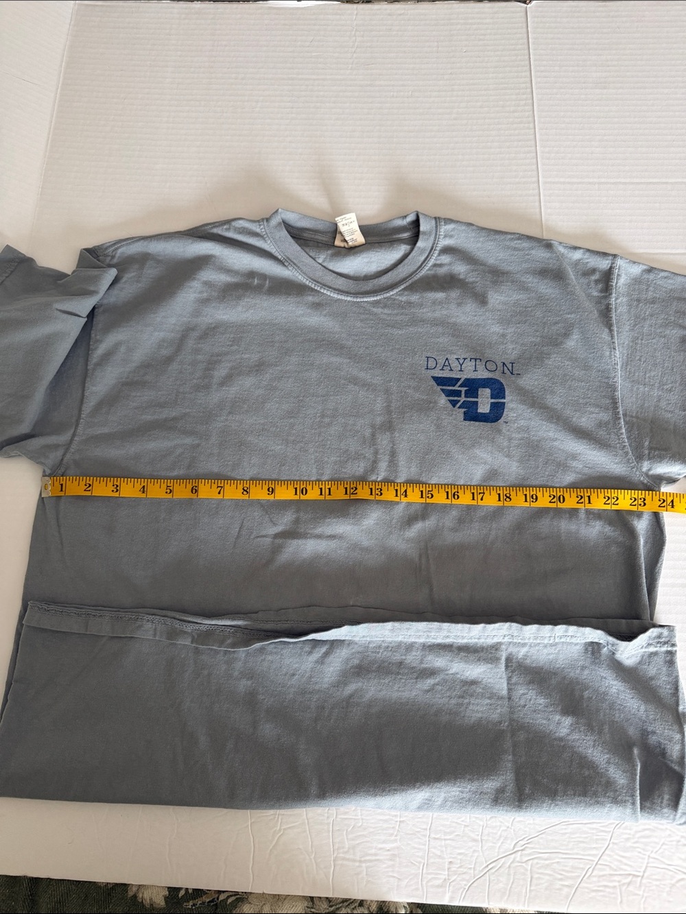 Dayton Flyers Logo Crewneck T-Shirt - Gray men’s size XL - Picture 5 of 7